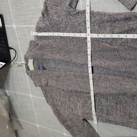 BAREFOOT Dreams CozyChic Lite Circle Cardigan Style 452 Size XS/S - Picture 13 of 14